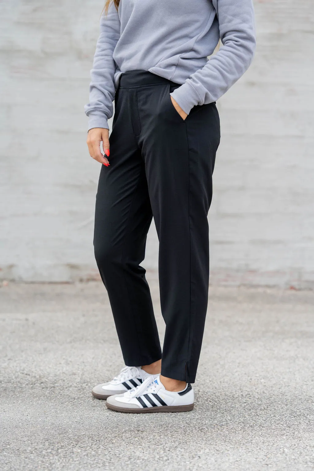 Lightweight Side Slit Pants