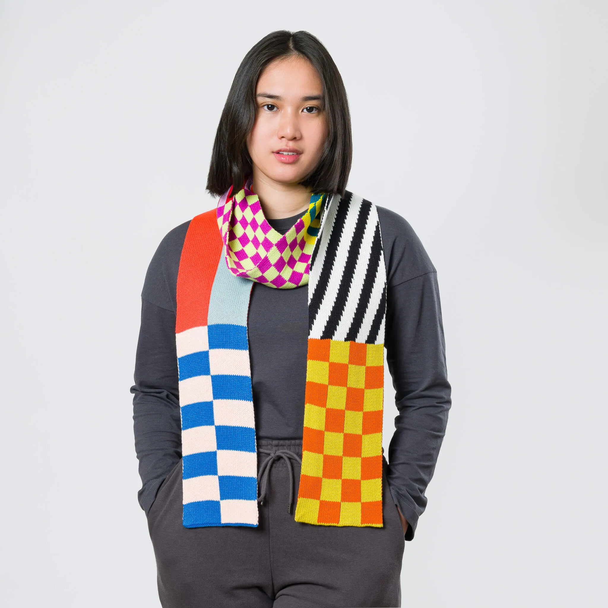 Pattern Patch Skinny Knit Scarf